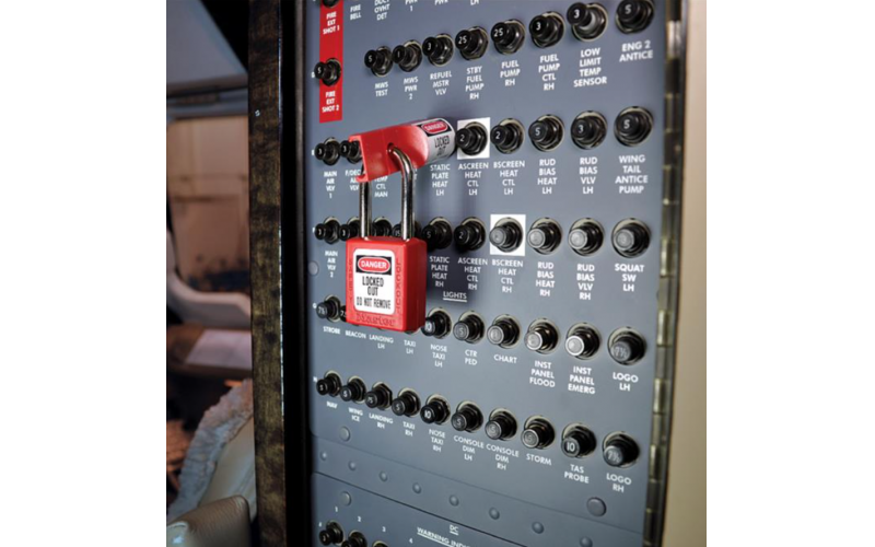 The Development of Aviation Circuit Breakers - Weikewei - Aviation Quality, Civil Price