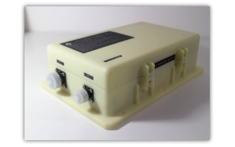 Lithium battery - solar power - backpack radio power supply