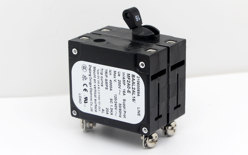 BA series - rated breaking capacity - alarm auxiliary switch